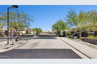 7707 S 43rd Place, Phoenix, AZ 85042 - Photo 5