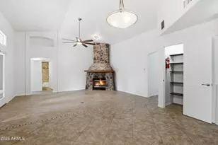 2537 E Lupine Ave, Phoenix, AZ 85028 - Photo 9