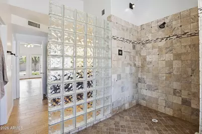 2537 E Lupine Avenue, Phoenix, AZ 85028 - Photo 17