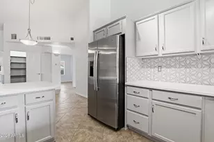 2537 E Lupine Ave, Phoenix, AZ 85028 - Photo 7