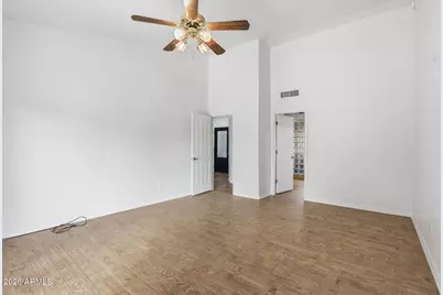 2537 E Lupine Avenue, Phoenix, AZ 85028 - Photo 11