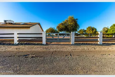 9337 N 111th Drive, Sun City, AZ 85351 - Photo 45