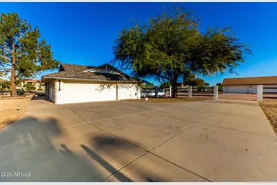 9337 N 111th Drive, Sun City, AZ 85351 - Photo 13