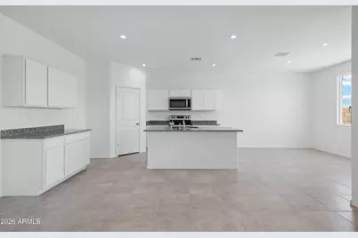 163 S Almoner Lane S, Casa Grande, AZ 85122 - Photo 5