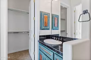 7126 E Bluebird Ln, Paradise Valley, AZ 85253 - Photo 43