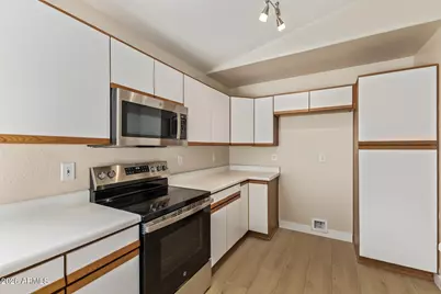 15087 N 86th Drive, Peoria, AZ 85381 - Photo 21