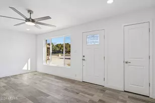 4144 N 36th Street N, Phoenix, AZ 85018 - Photo 9