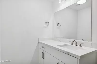 4144 N 36th Street N, Phoenix, AZ 85018 - Photo 13