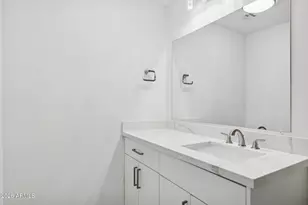 4144 N 36th Street N, Phoenix, AZ 85018 - Photo 13