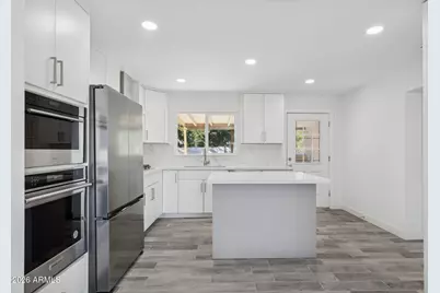 4144 N 36th Street N, Phoenix, AZ 85018 - Photo 3