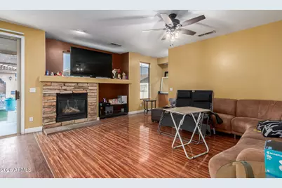 8406 W Mohave Street, Tolleson, AZ 85353 - Photo 9