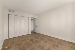 7940 E Camelback Rd, Scottsdale, AZ 85251 - Photo 17