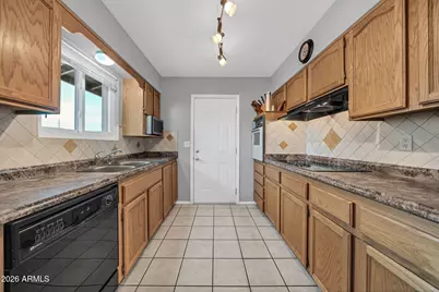 11438 N Balboa Drive, Sun City, AZ 85351 - Photo 9