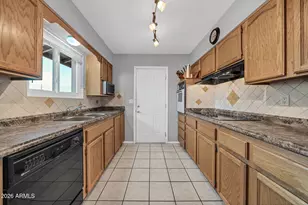 11438 N Balboa Dr, Sun City, AZ 85351 - Photo 9