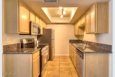 740 W Elm Street #214, Phoenix, AZ 85013 - Photo 3