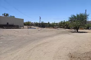 2417 W Roughrider Rd, New River, AZ 85087 - Photo 23
