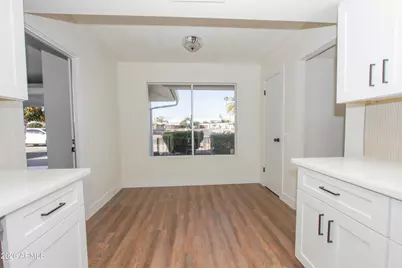 10729 W Amber Trail, Sun City, AZ 85351 - Photo 3