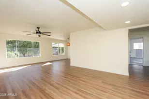 10729 W Amber Trail, Sun City, AZ 85351 - Photo 13