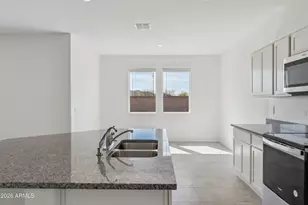 1561 E Glazier Dr, Casa Grande, AZ 85122 - Photo 7