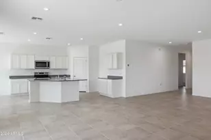 1561 E Glazier Dr, Casa Grande, AZ 85122 - Photo 5