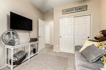 17746 W Desert Lane, Surprise, AZ 85388 - Photo 23