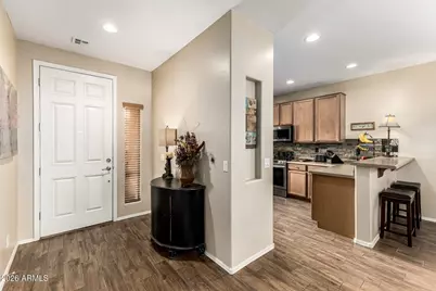 17746 W Desert Lane, Surprise, AZ 85388 - Photo 7