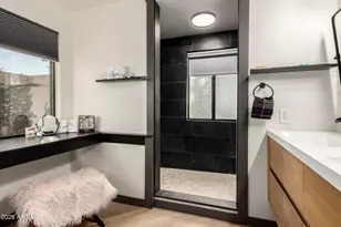 22 E Caroline Ln, Tempe, AZ 85284 - Photo 35