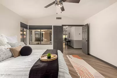 22 E Caroline Lane, Tempe, AZ 85284 - Photo 31