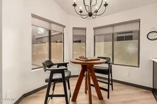 22 E Caroline Ln, Tempe, AZ 85284 - Photo 15