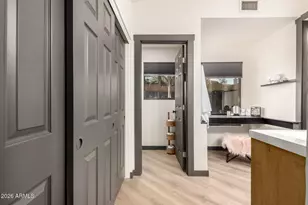 22 E Caroline Ln, Tempe, AZ 85284 - Photo 33