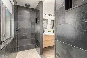 22 E Caroline Ln, Tempe, AZ 85284 - Photo 37