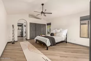 22 E Caroline Ln, Tempe, AZ 85284 - Photo 25