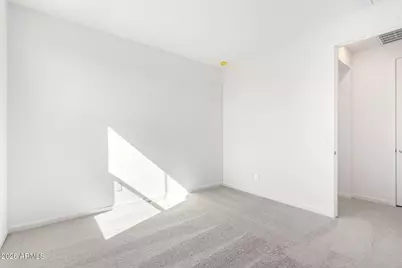 2446 W Maximo Way, Phoenix, AZ 85085 - Photo 23