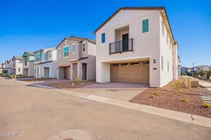 2446 W Maximo Wy, Phoenix, AZ 85085 - Photo 3