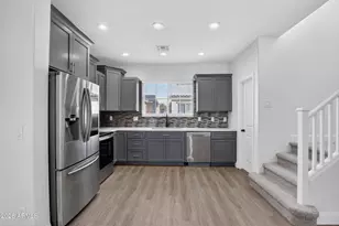 7760 W Bonitos Dr, Phoenix, AZ 85035 - Photo 9