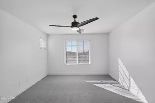 7760 W Bonitos Dr, Phoenix, AZ 85035 - Photo 35