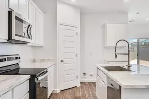 1534 E Glazier Dr E, Casa Grande, AZ 85122 - Photo 3