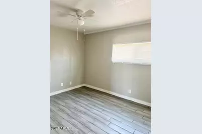 3219 E Earll Drive #7, Phoenix, AZ 85018 - Photo 9