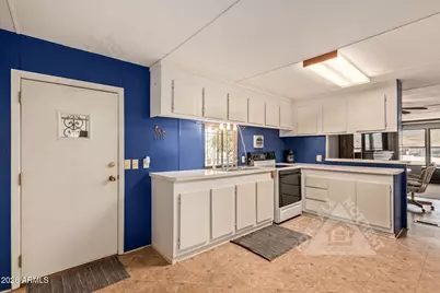 922 S 98th Street, Mesa, AZ 85208 - Photo 3