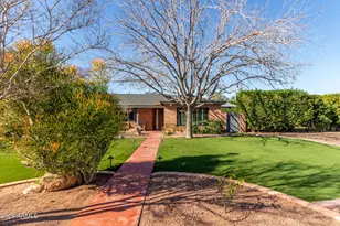 1519 W Flower Cir N, Phoenix, AZ 85015 - Photo 1