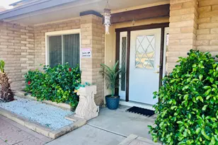 10854 N 42nd Ave, Phoenix, AZ 85029 - Photo 1