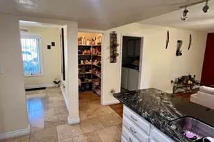 10854 N 42nd Ave, Phoenix, AZ 85029 - Photo 13