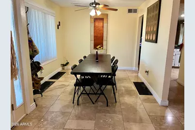 10854 N 42nd Avenue, Phoenix, AZ 85029 - Photo 9