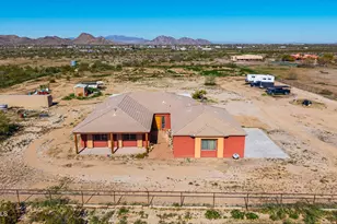 5358 N Gatlin Gun Trail, Maricopa, AZ 85139 - Photo 1