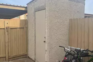 4834 W Rose Ln, Glendale, AZ 85301 - Photo 17