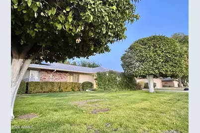 9718 W Oak Ridge Drive, Sun City, AZ 85351 - Photo 35