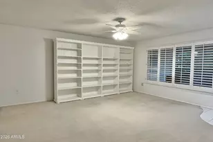 9718 W Oak Ridge Dr, Sun City, AZ 85351 - Photo 11