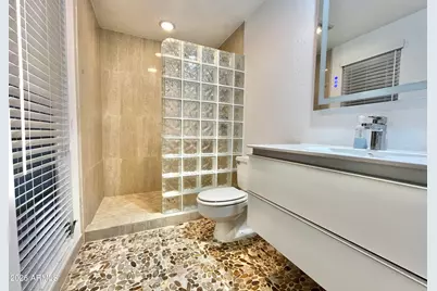 9718 W Oak Ridge Drive, Sun City, AZ 85351 - Photo 15