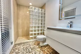 9718 W Oak Ridge Dr, Sun City, AZ 85351 - Photo 15