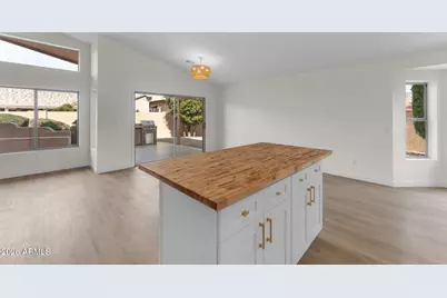 15264 W Mulberry Drive, Goodyear, AZ 85395 - Photo 5